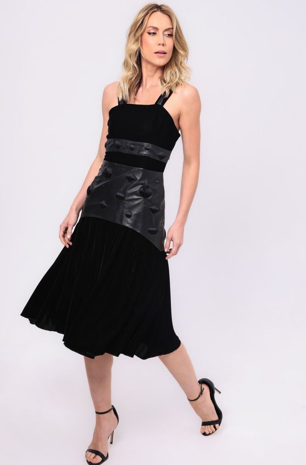 Foto do produto VESTIDO ISADORA VELUDO