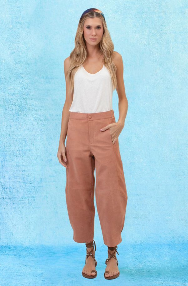 Foto do produto CALÇA PAULA LISA CAMURÇA