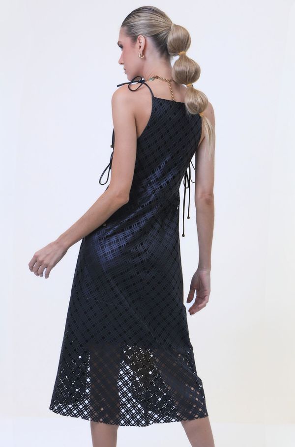 Foto do produto VESTIDO GLAUCIA LASER COURO