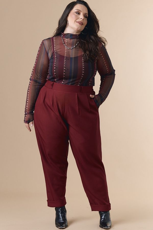 Foto do produto CALÇA ALFAIATARIA BORDÔ