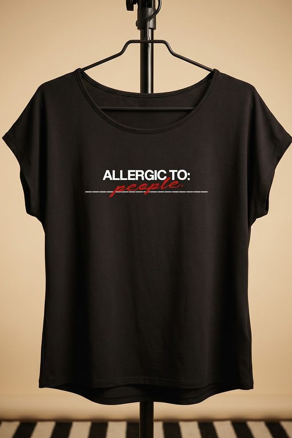 Foto do produto BLUSA DNA PRETA ALLERGIC