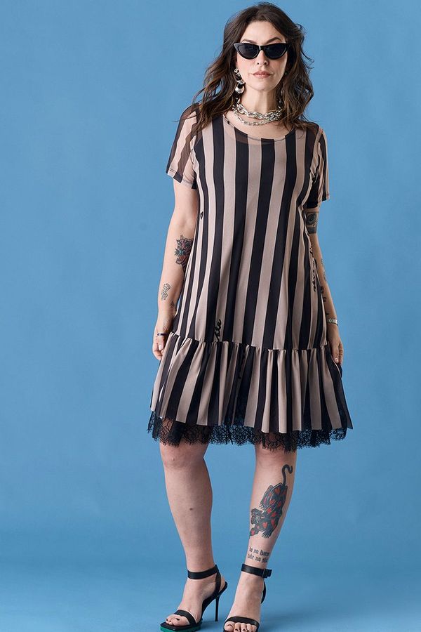 Foto do produto VESTIDO BARRA LISTRADO