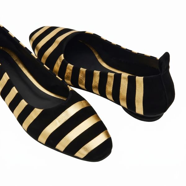 Foto do produto SAPATILHA MATILDA PRETO COM OURO 