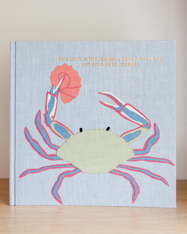 Foto do produto Love Crab Álbum Cameron | Cameron Album Love Crab