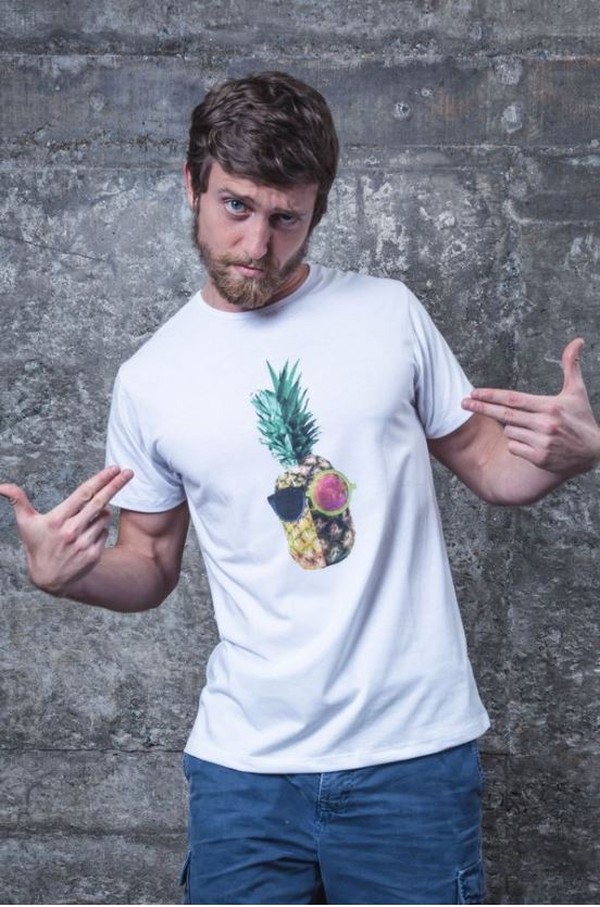 Camiseta Young Pineapple