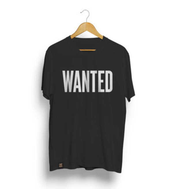 Camiseta Wanted Preta