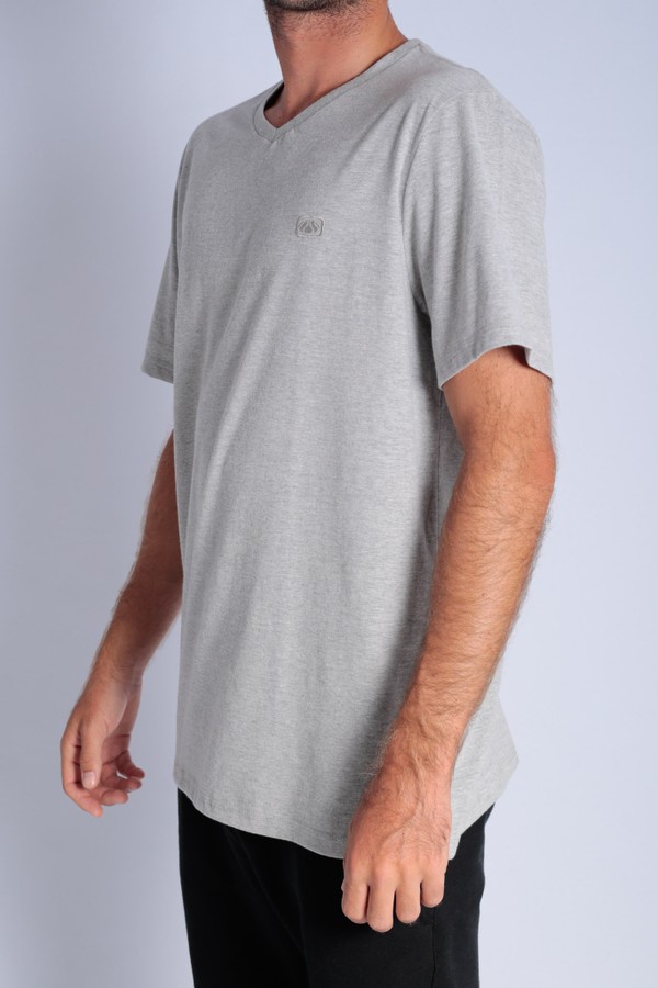 CAMISETA OCEANO GOLA V CONFORTO PREMIUM