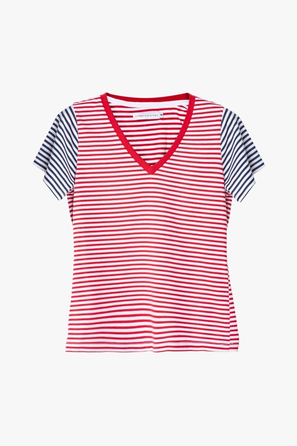 Camiseta algodão decote V Taís listras vermelhas e brancas