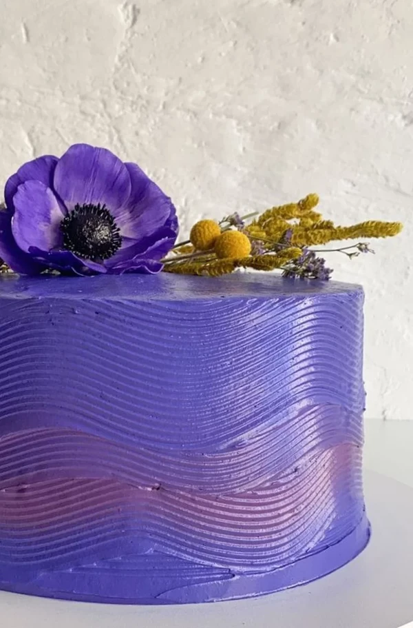 Foto do produto waves cake (com flores)
