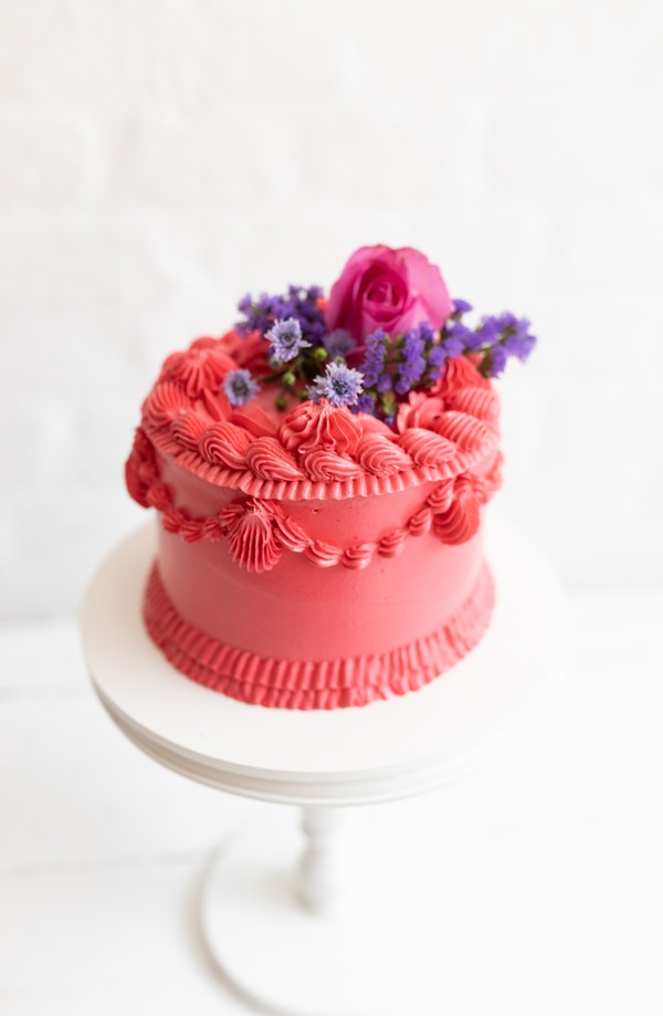 Foto do produto jéssica cake (com flores)