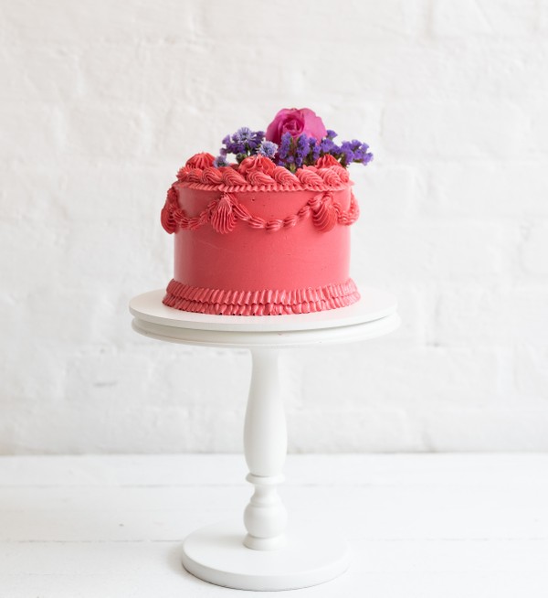 Foto do produto jéssica cake (com flores)