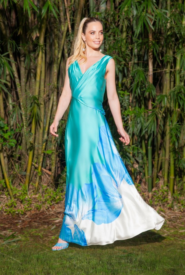 Foto do produto Vestido Longo em Gloss Transpassado Jardim Garden