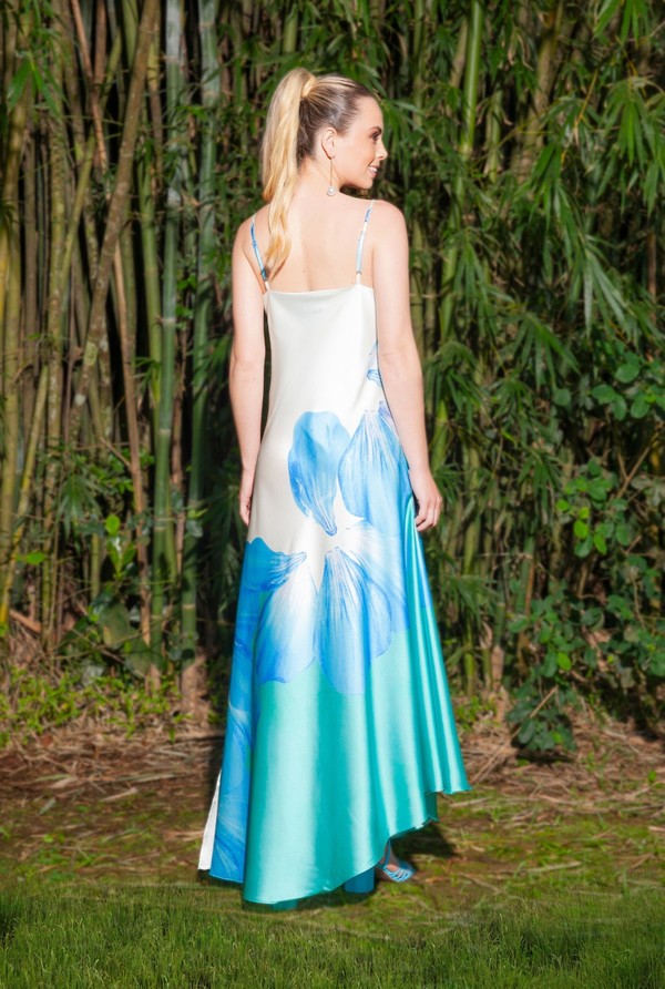 Foto do produto Vestido Longo em Gloss de Alças com Jardim Garden