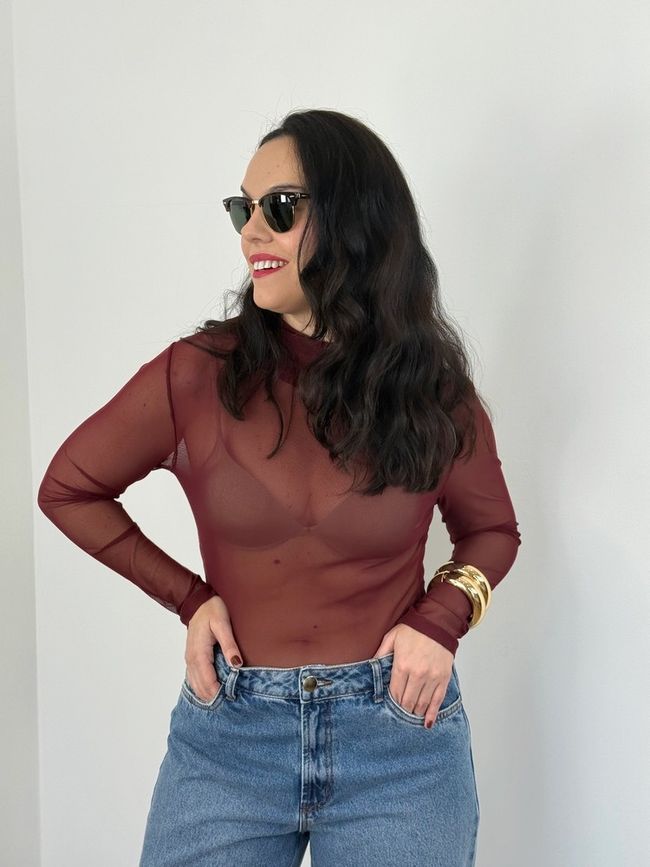 Blusa Tule Vinho