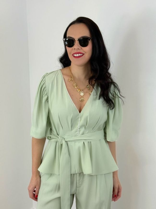 Blusa Peplum Verde Claro