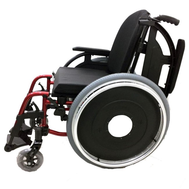 Cadeira De Rodas K3 com Encosto Anatômico Hummel Ortobrás