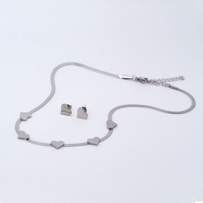 Conjunto Colar e Brinco Fita Coração em Aço