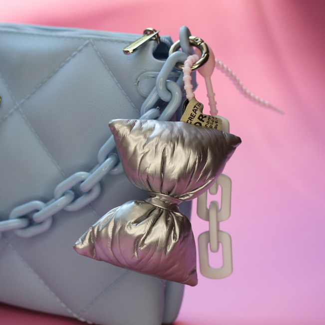 Chaveiro Charm Laço
