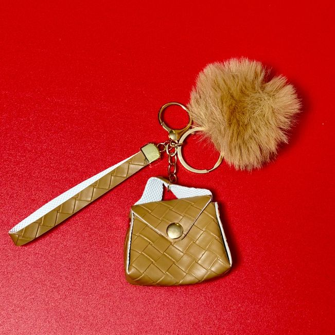 Chaveiro Bag Charm Bolsinha Pompom