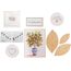Kit Decorativo de Parede 7 Peças com Quadros, Pratos Decorativos, Acrílico Bordado e Folhas em Palha de Carnaúba