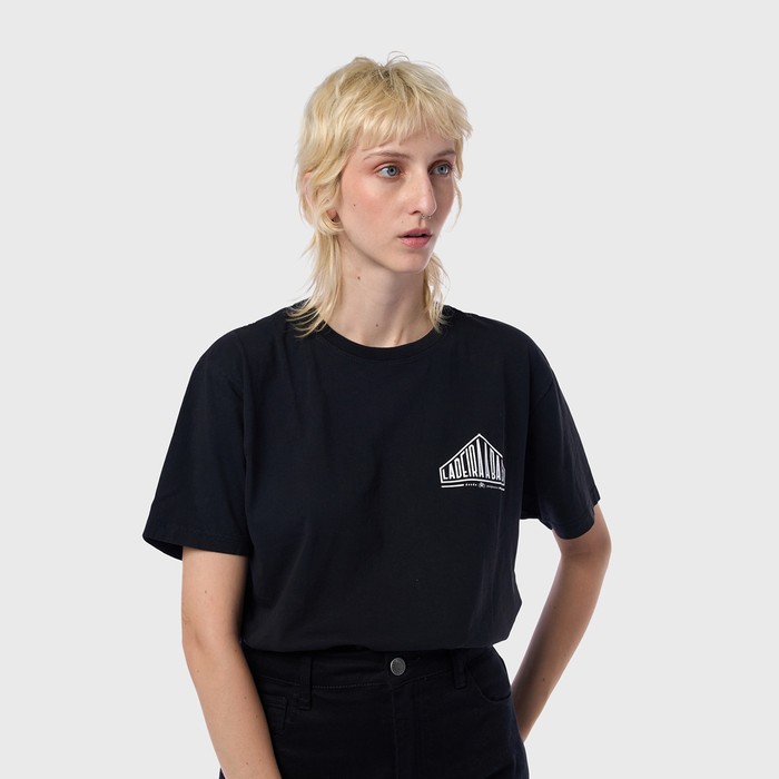 Camiseta Aragäna | Ladeira Abaixo Preto