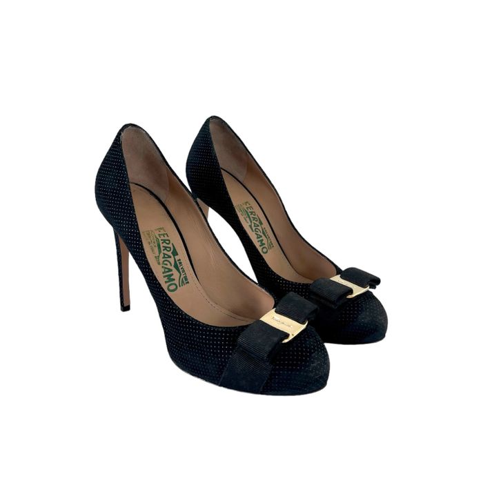 Sapato Salvatore Ferragamo - 36 BR