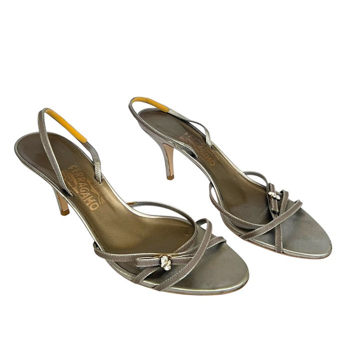 Sandália Salvatore Ferragamo - 39 BR