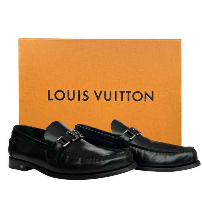 Mocassim Louis Vuitton - 40 BR