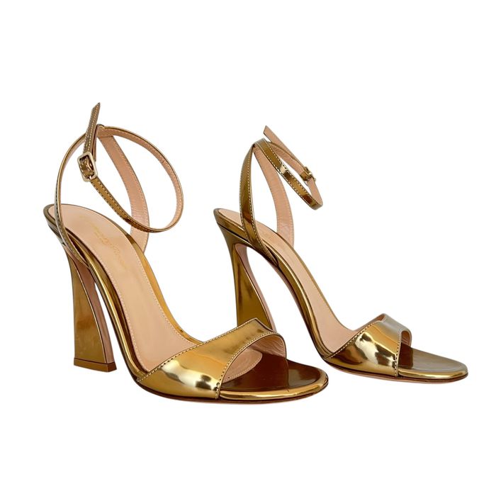 Sandália Gianvitto Rossi - 35 BR