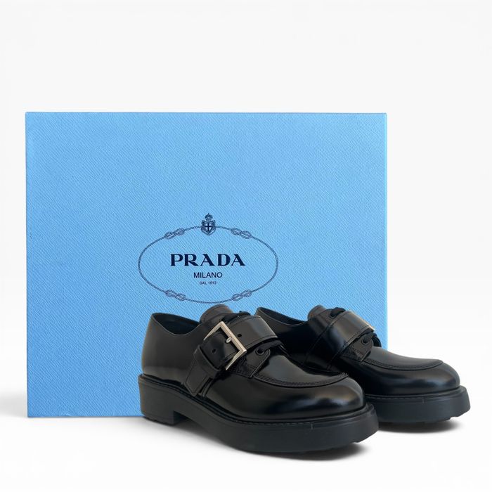 Sapato Prada - 37 BR