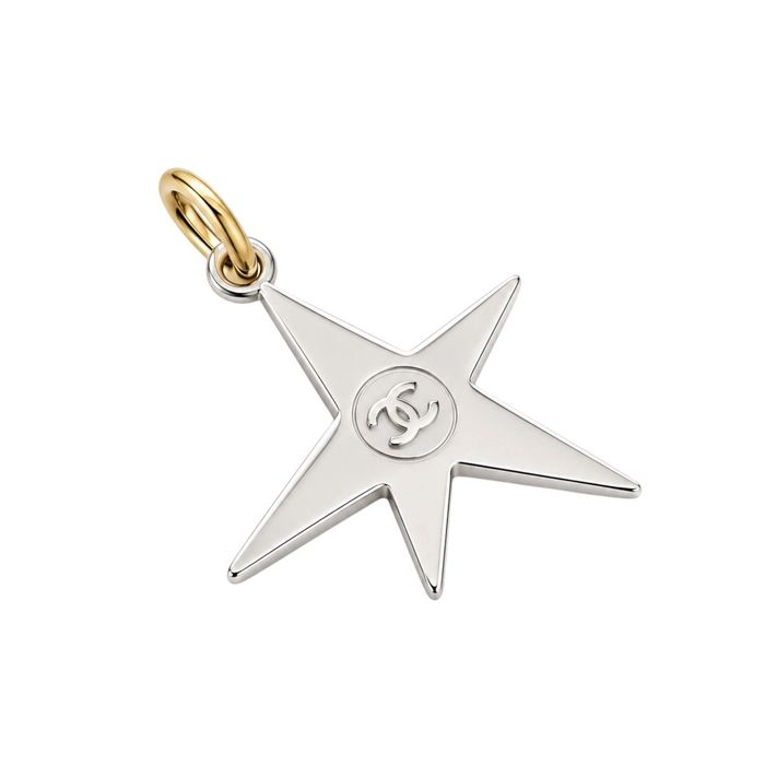 Charm Chanel