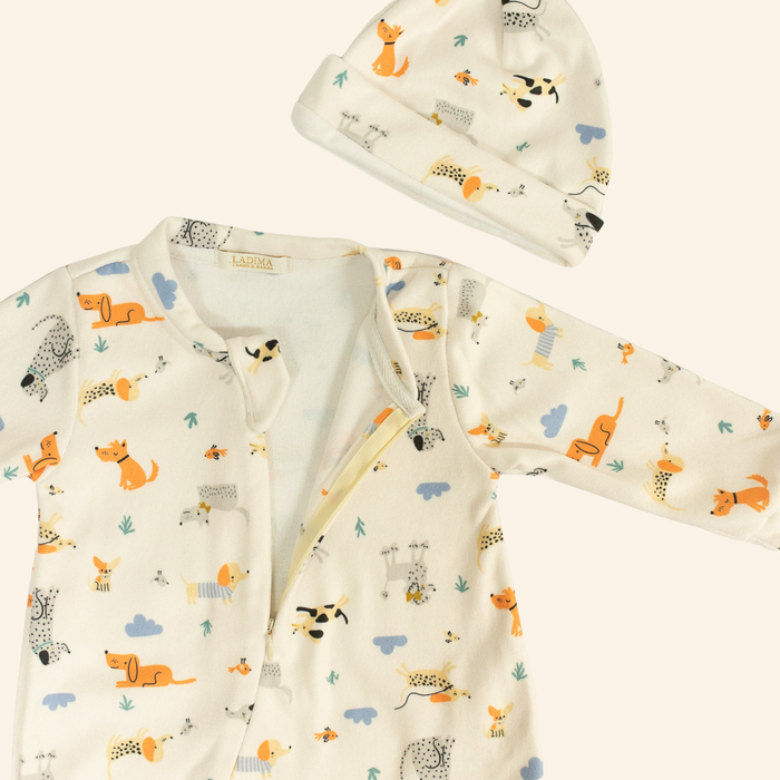 CONJUNTO MACACÃO BEBÊ PIJAMA COM GORRO ESTAMPADO DOG
