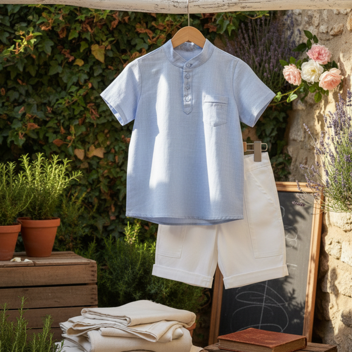 CONJUNTO INFANTIL CAMISA AZUL  E BERMUDA BRANCA