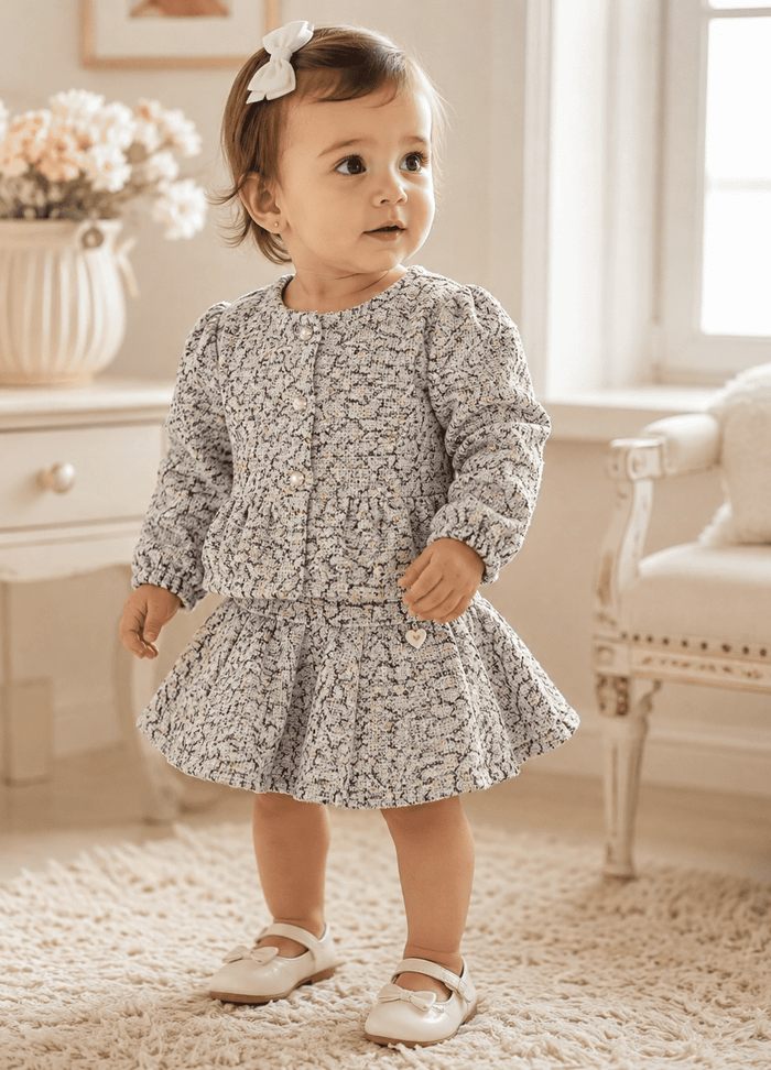 CONJUNTO INFANTIL MENINA EM TWEED BRANCO MESCLADO COM SAIA