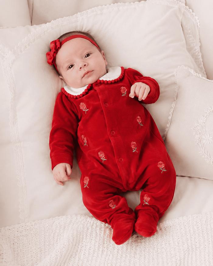 MACACÃO BEBÊ MENINA ROSAS BORDADA ALGODÃO EGÍPCIO VERMELHO