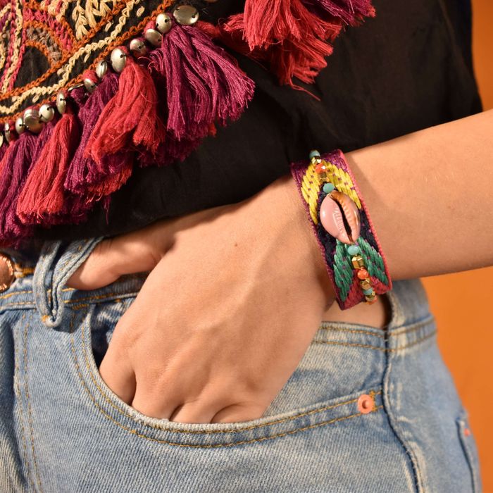 PULSEIRA MACRAMÊ BÚZIO