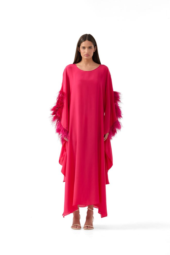 Kaftan com Plumas Cherry