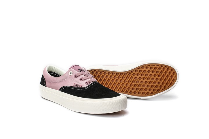 Vans era pro lizzie armanto hot sale