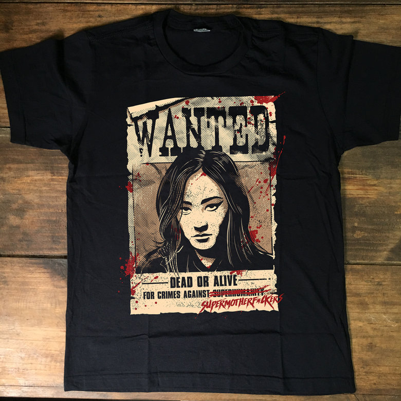 CAMISETA PRETA - DEAD OR ALIVE - LOLJA - Atelier do Sicko LTDA