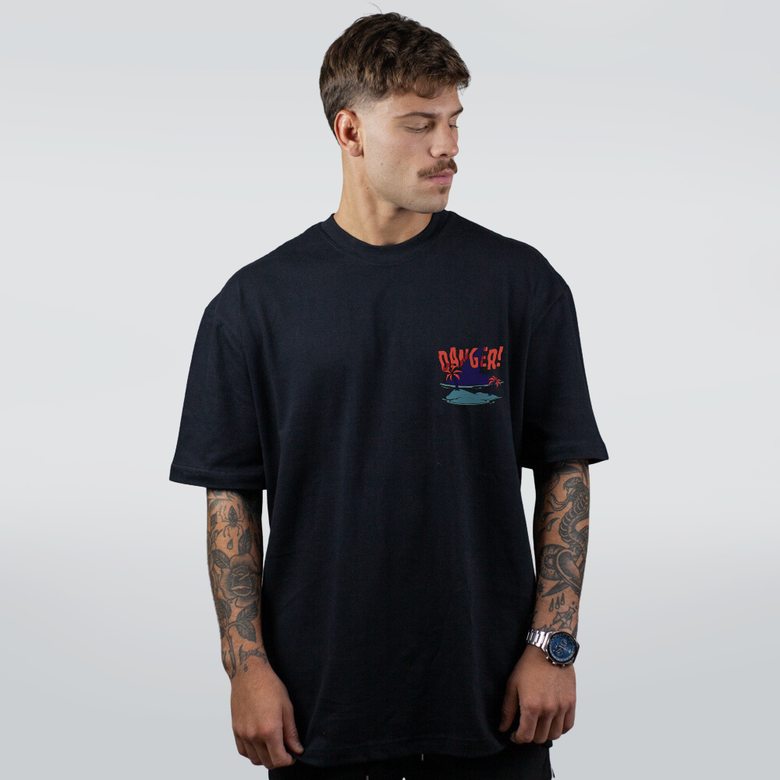 CAMISETA OVERSIZED PRETA - DESPAIR - LOLJA - Atelier do Sicko LTDA
