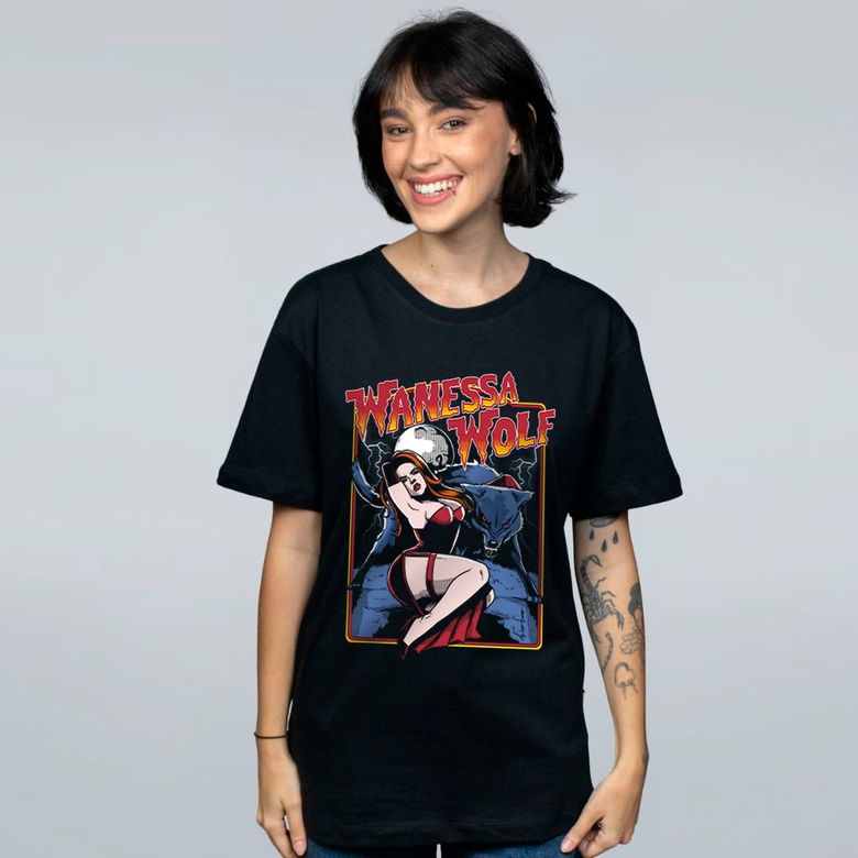 CAMISETA PRETA - WOLF WANESSA - LOLJA - Atelier do Sicko LTDA