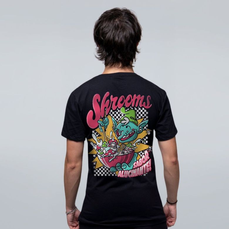 CAMISETA PRETA - SHROOMS - LOLJA - Atelier do Sicko LTDA