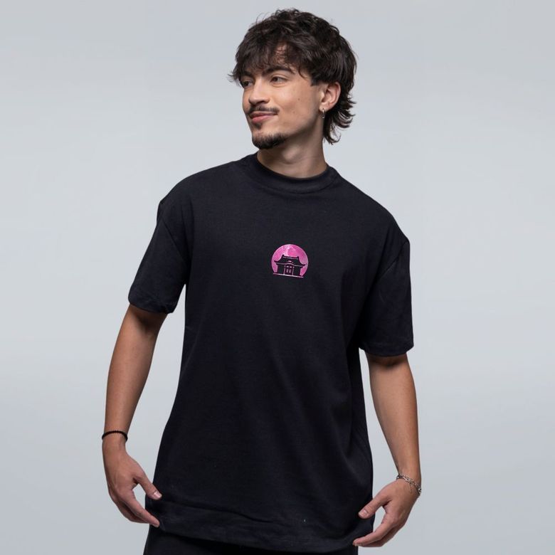 CAMISETA OVERSIZED PRETA - TOKYO SHRINE - LOLJA - Atelier do Sicko