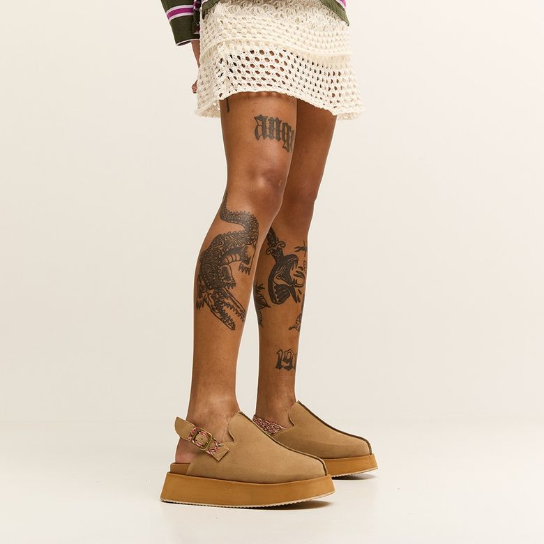 Sandália Mule Clog Plataforma Nozes Colores - Perky Shoes