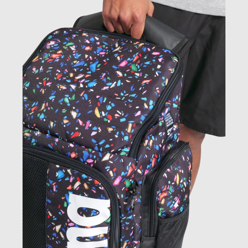 Mochila Spiky III Allover Preto e Azul 45L arena