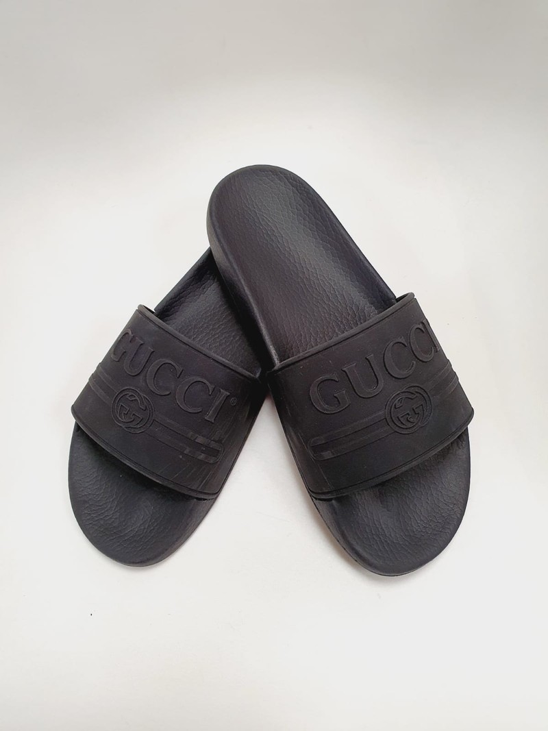 Chinelo Gucci