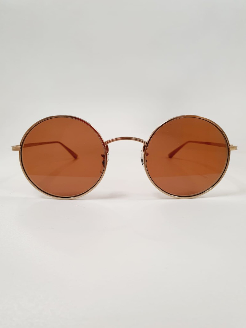 Óculos Oliver Peoples