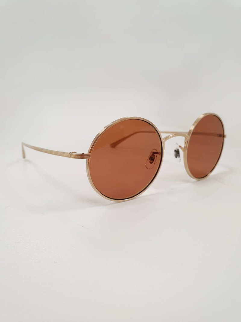 Óculos Oliver Peoples