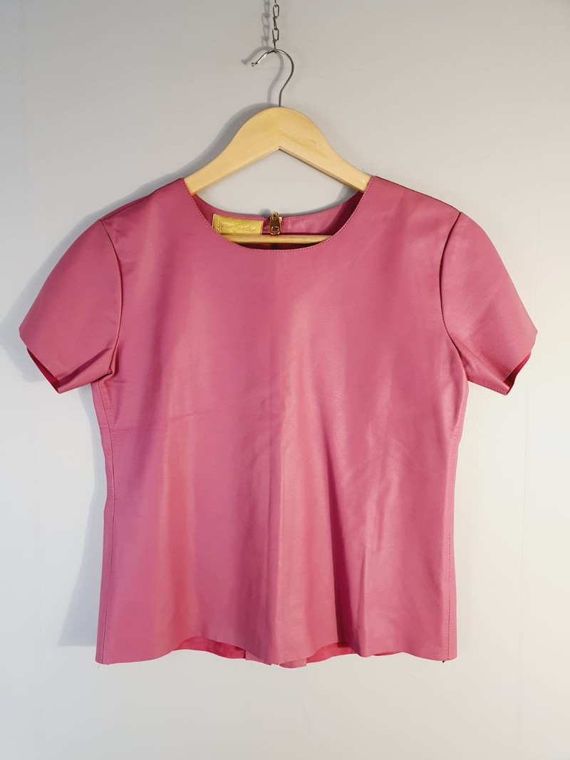 Blusa Juliana Santmartin couro