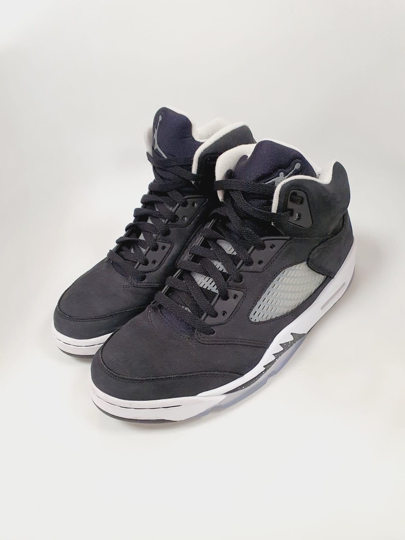 Tênis Nike Air Jordan 5 Retro Oreo 